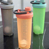 قمقمه شیکر مدل ساده همزن دار مانیسام